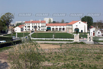 ﻿Centro congressi Villa Ottoboni vista dal cavalcavia di Montà ( PD )
